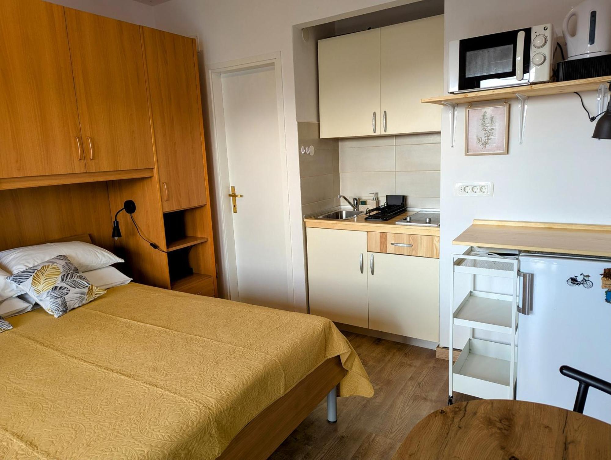 Apartments Ada Rovinj Room photo